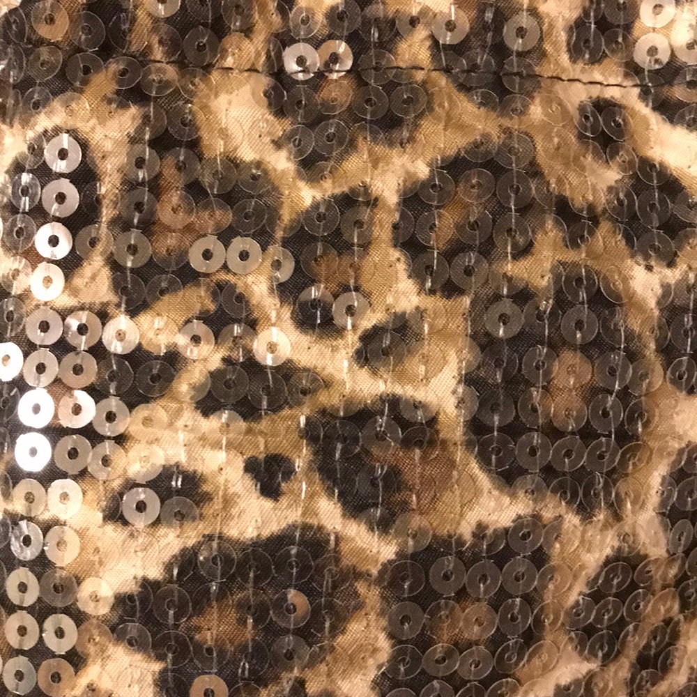 Vest - Picture 3 of 4